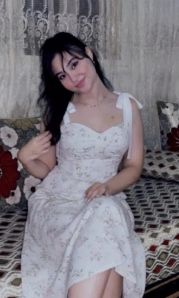 Ishita - Delhi escort profile