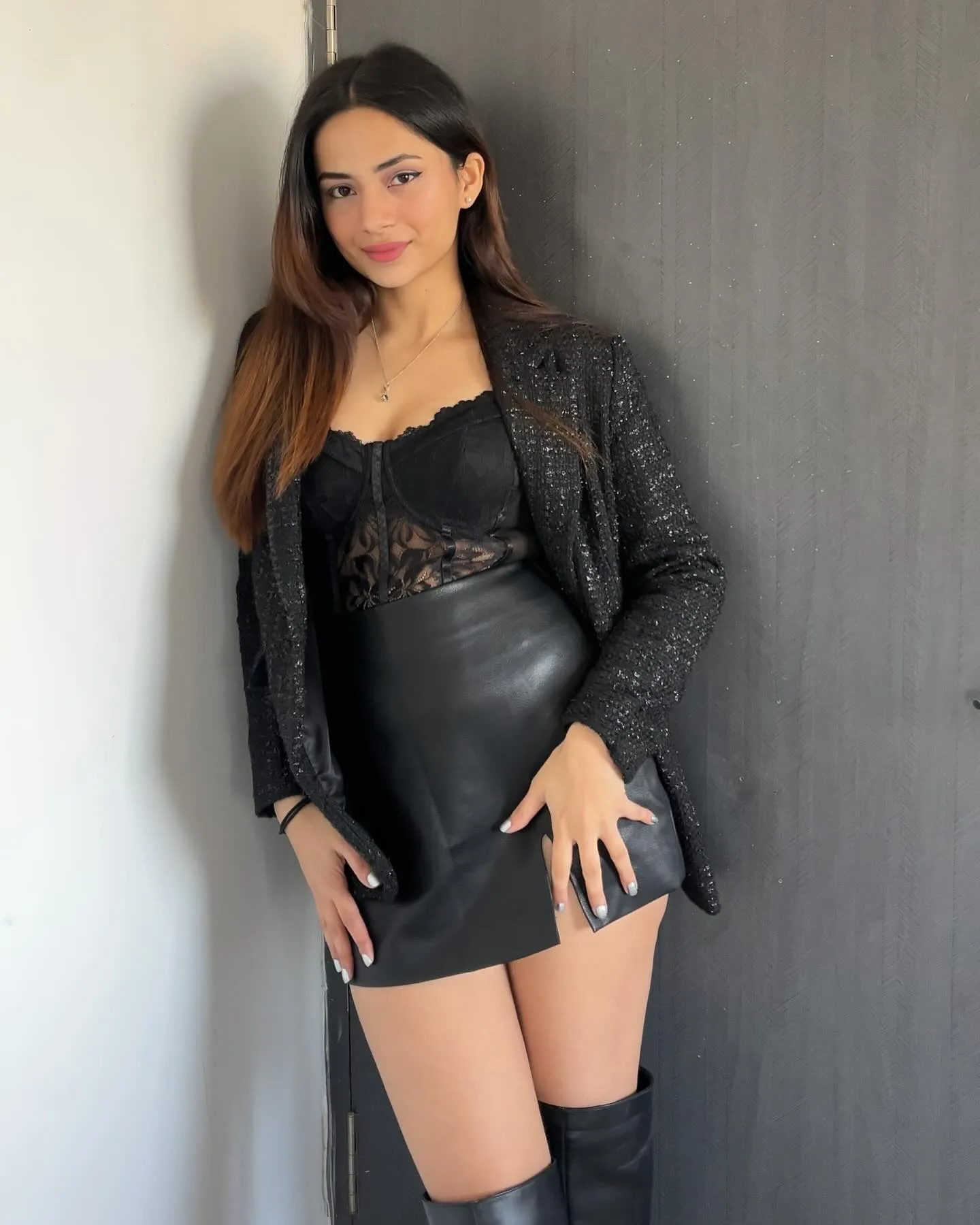 Sana - Delhi escort profile